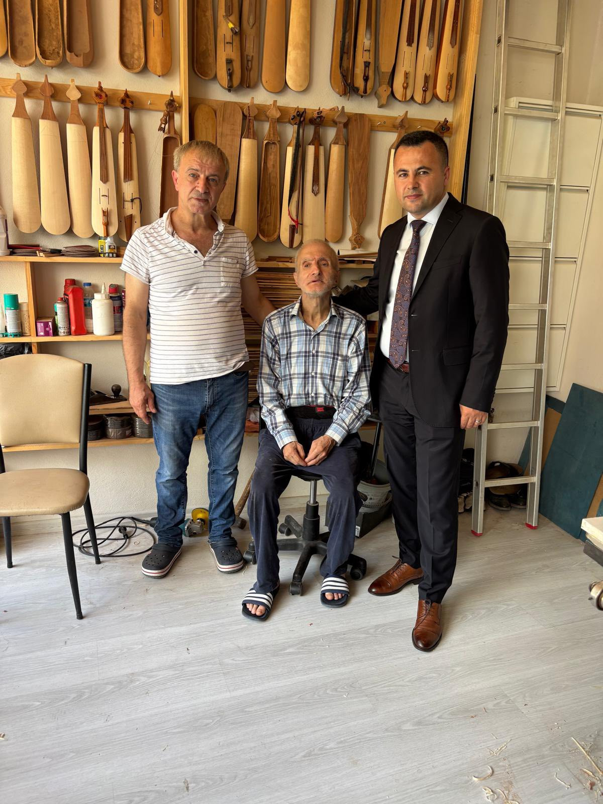 Kaymakam Uzan’dan Yarım Asırlık Sanatkârlara Ziyaret