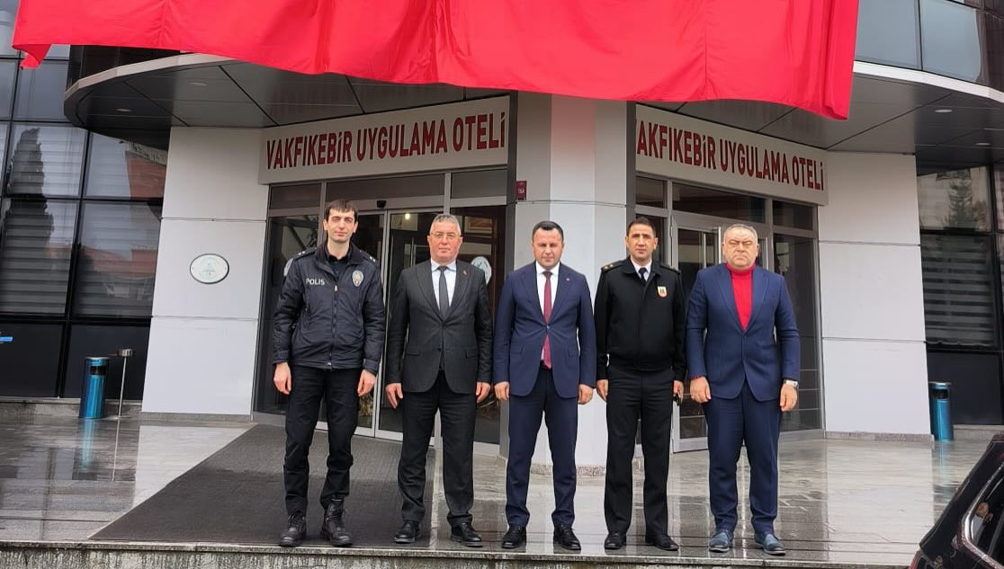 Kaymakam Uzan’dan Kurumlara Veda