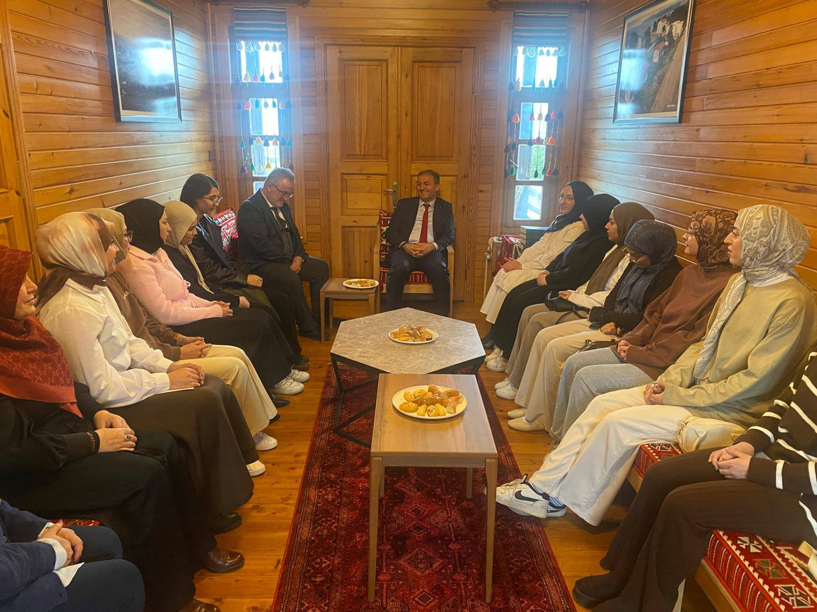 Müftü Çicek, Gençlerle Buluştu