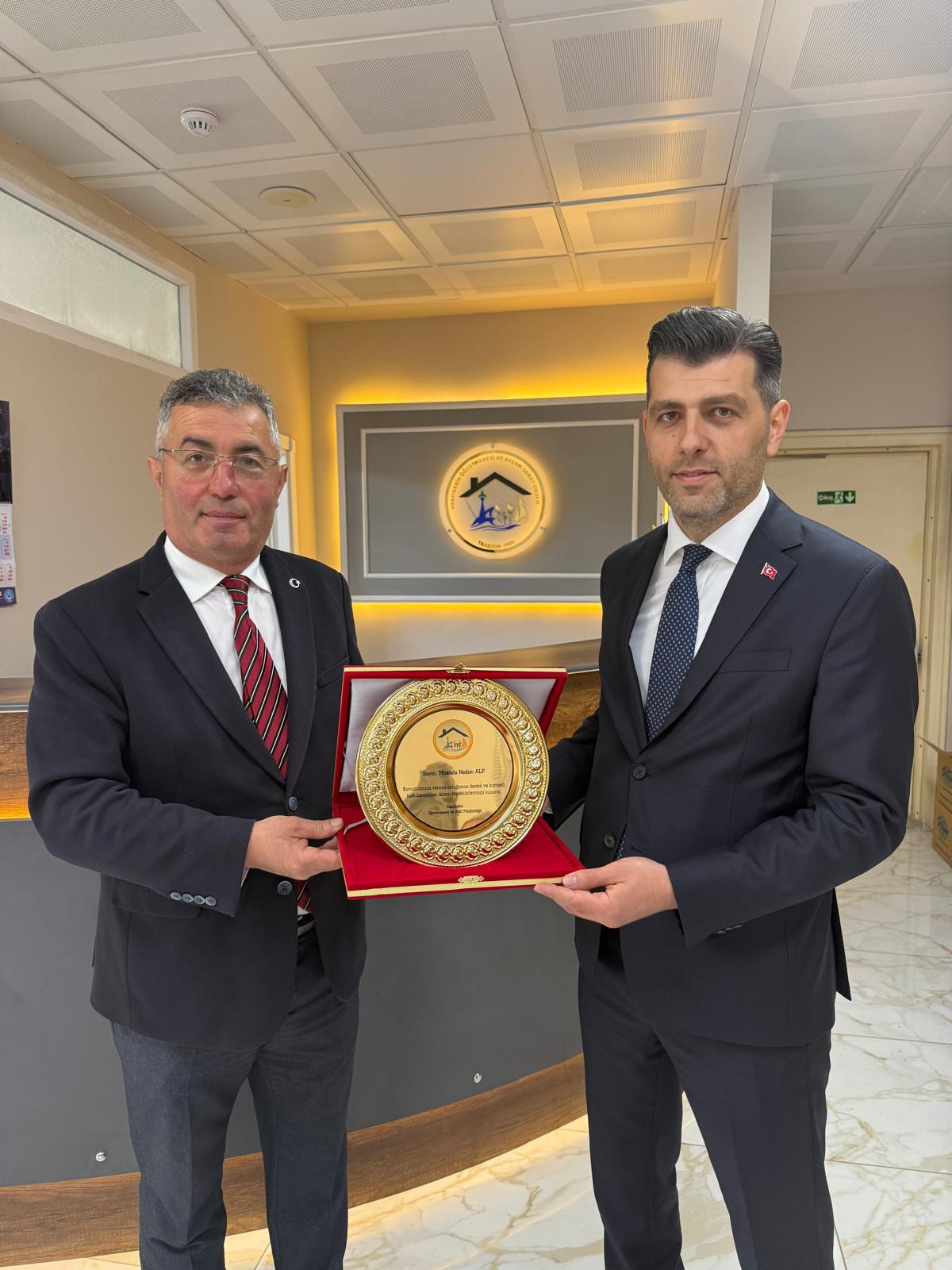 Bakan Danışmanı Alp’ı Teşekkür