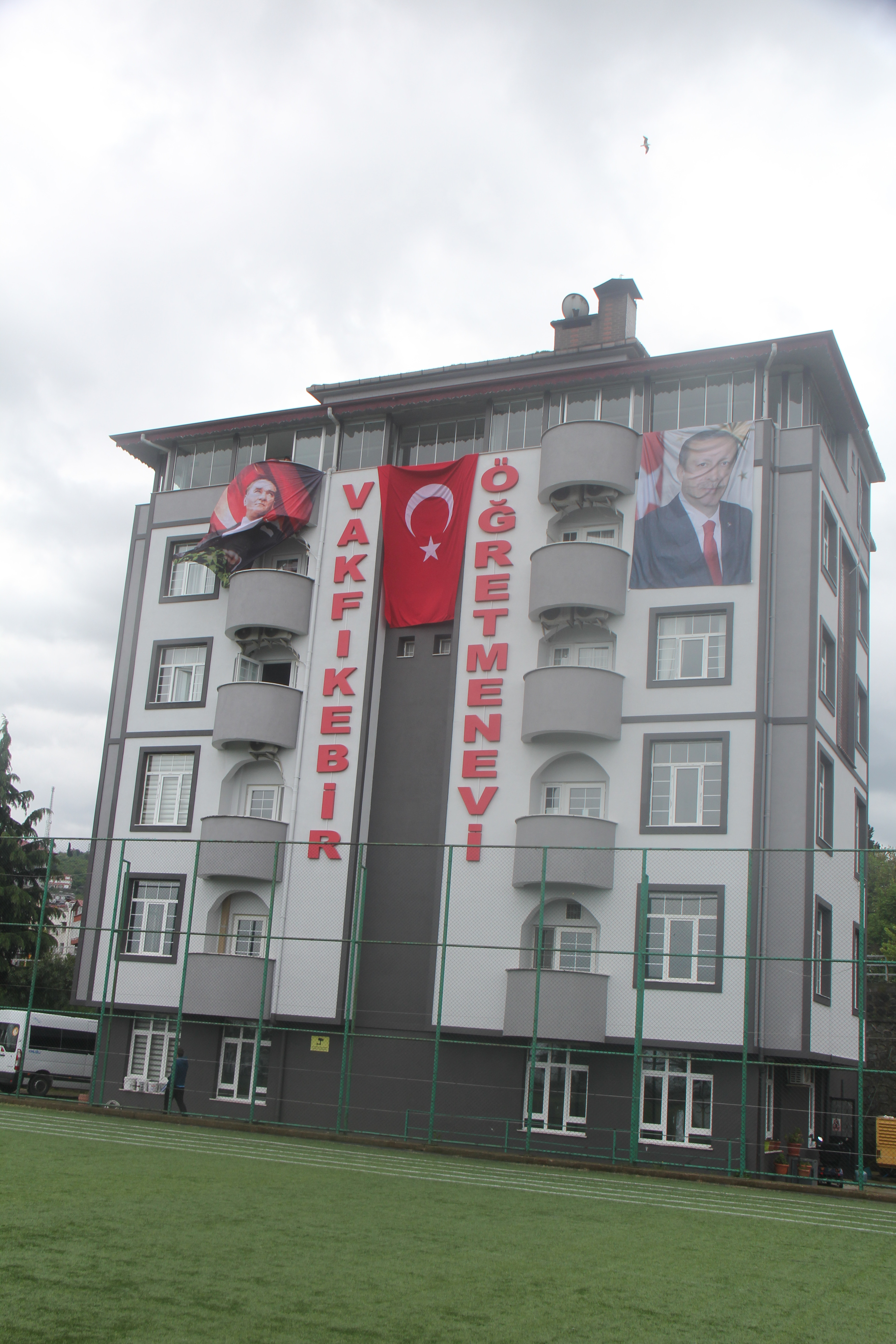 Yenilenen Yüzüyle Öğretmenevi Ziyaretçilerini Bekliyor