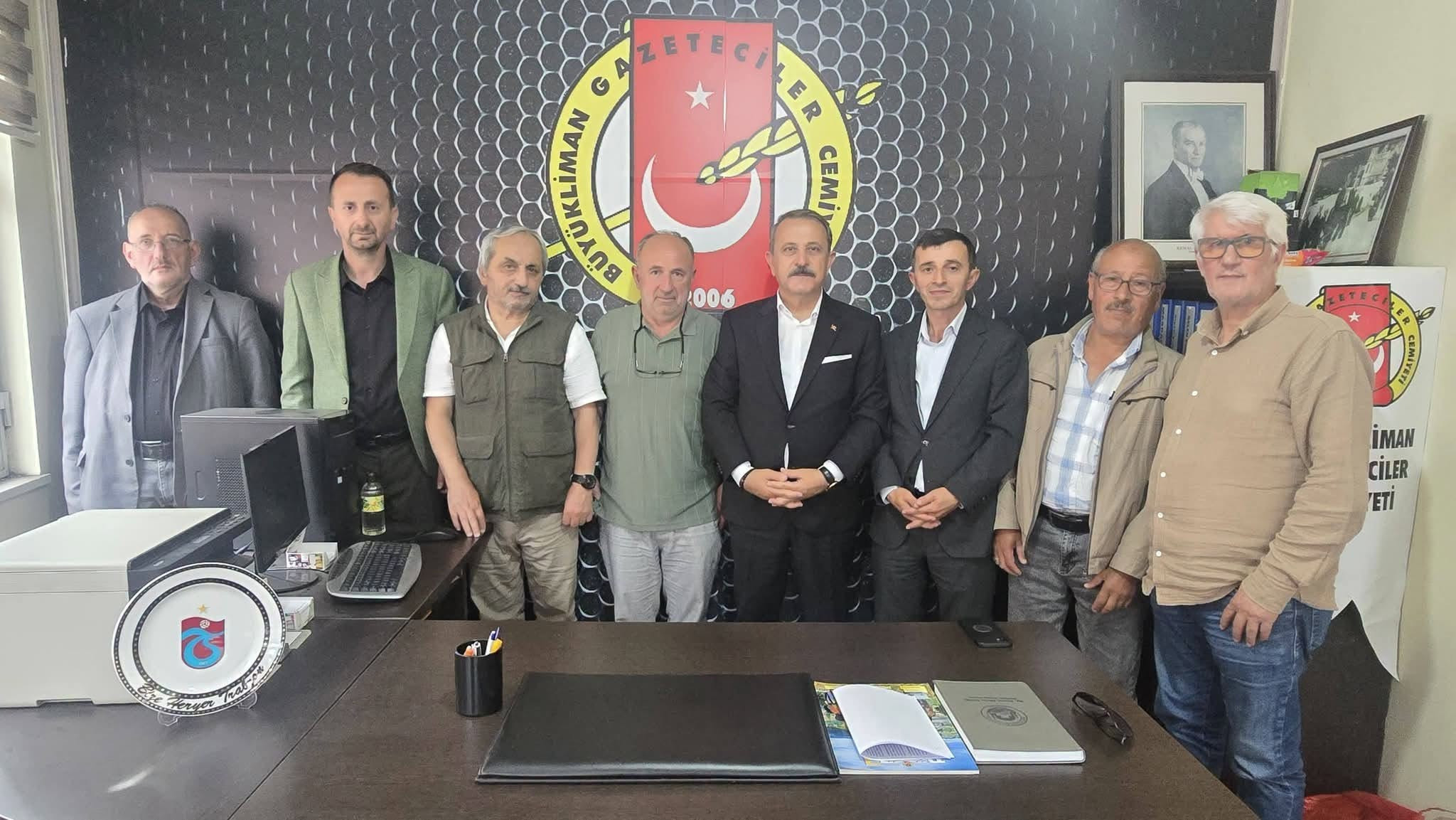 TARİH ESER BIRAKANLARI YAZAR