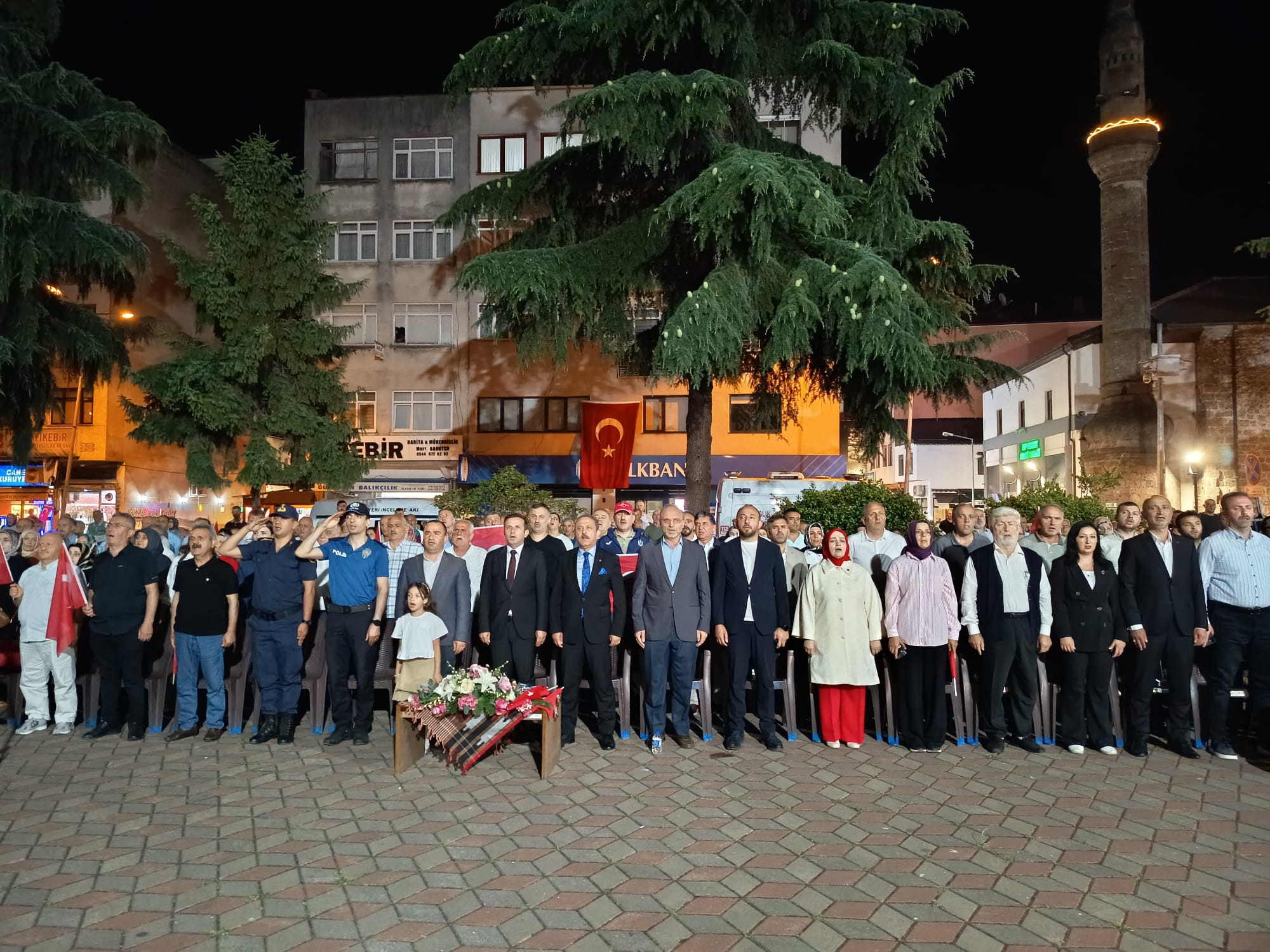 15 Temmuz Gecesi Millet Eğilmedi, Türkiye Yenilmedi.