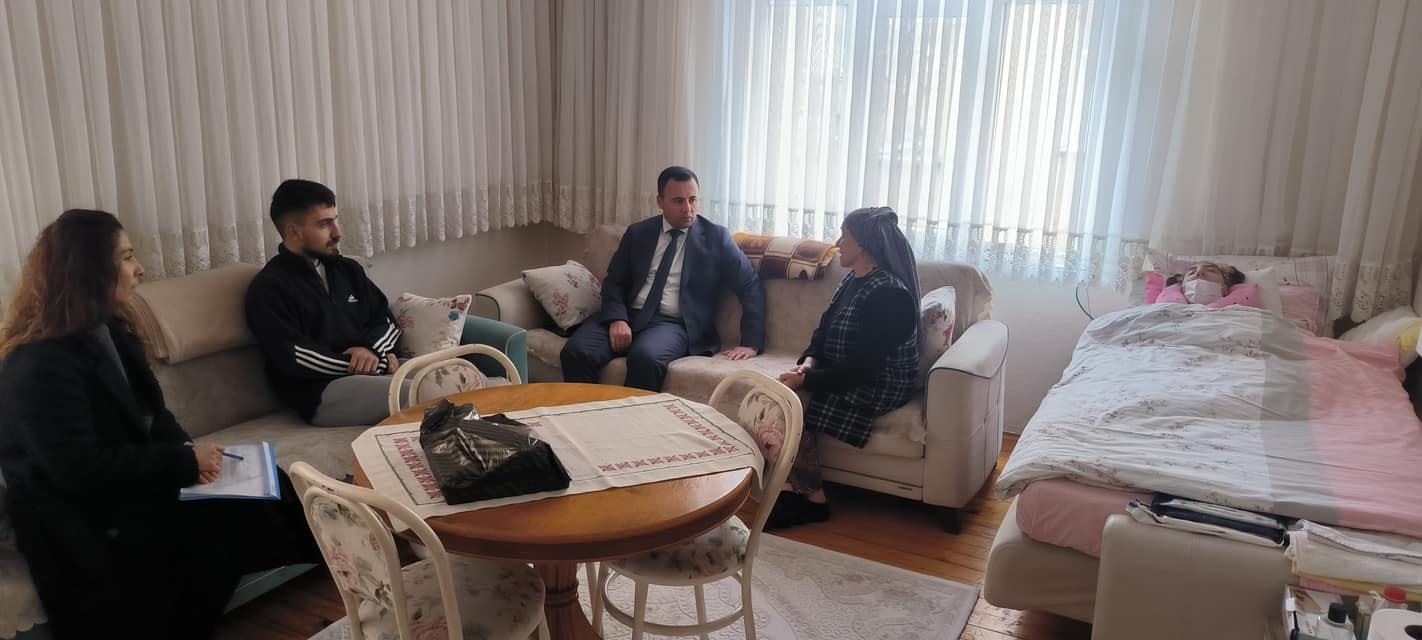 “Yalnız Değilsiniz” Projesi Yüz Güldürüyor