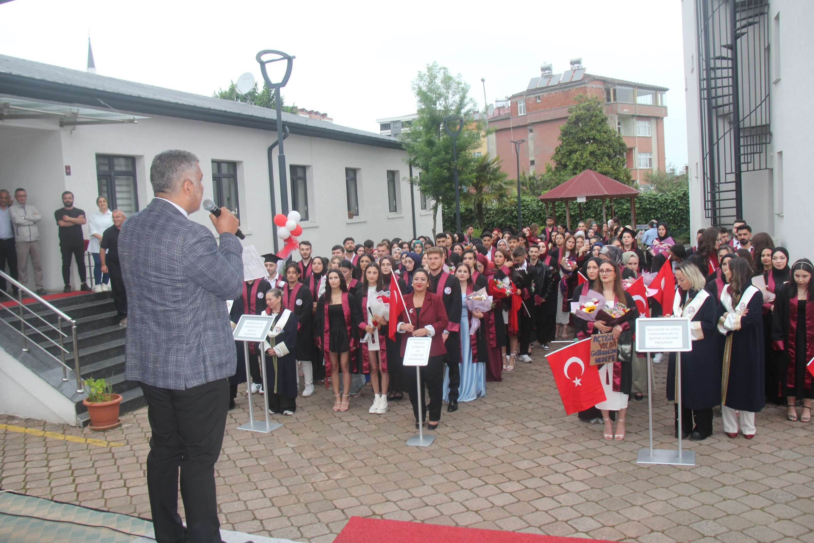 Vakfıkebir MYO’da, 19 Dönem Mezunlar İçin Tören Düzenlendi