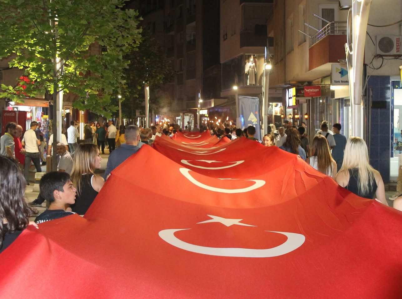 15 Temmuz Demokrasi ve Milli Birlik Günü Çeşitli Etkinliklerle Kutlandı