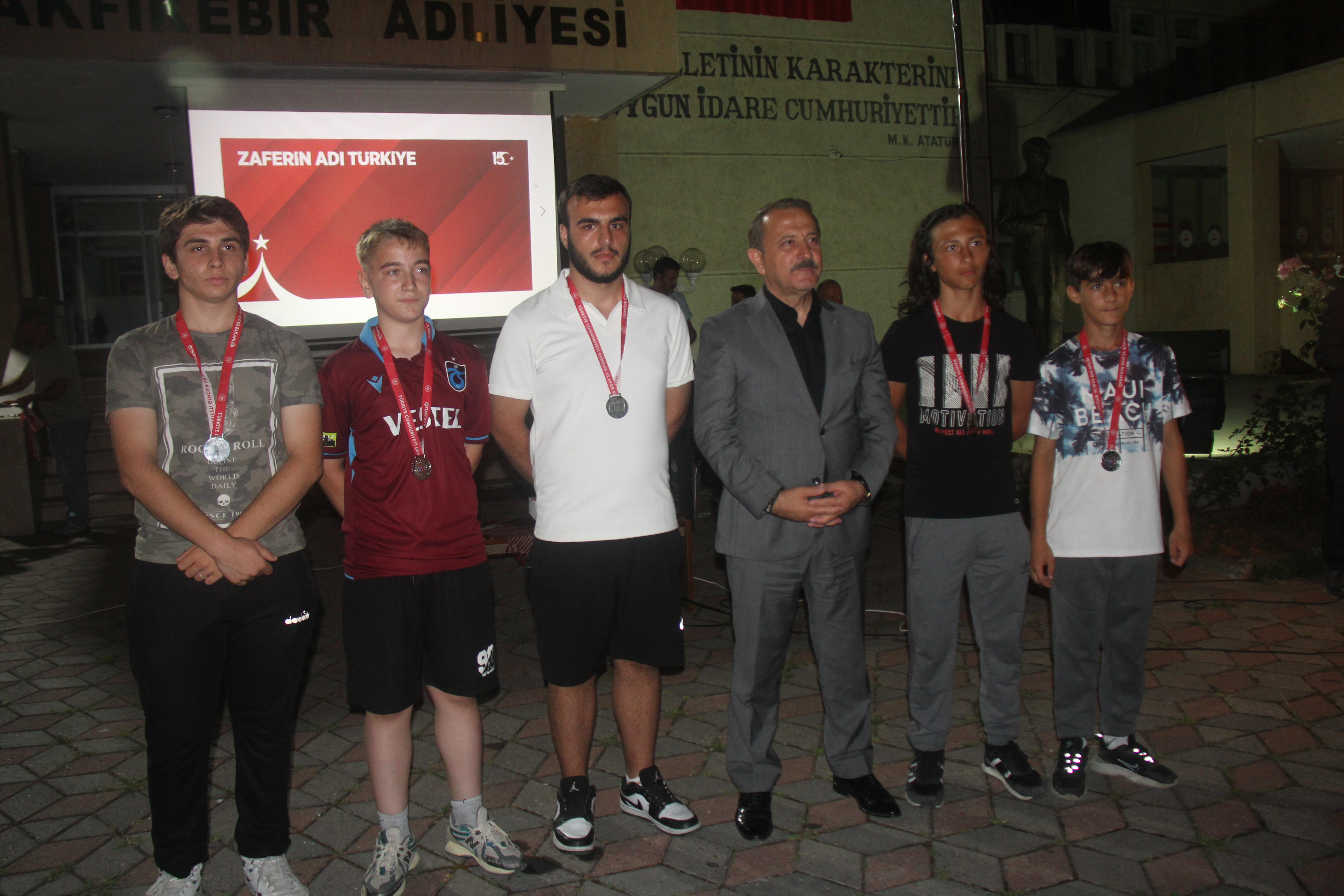 15 Temmuz Demokrasi ve Milli Birlik Günü Çeşitli Etkinliklerle Kutlandı