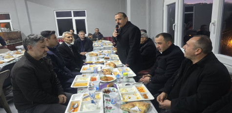 İlyaslı Mahallesinde İftar Programı Düzenledi 