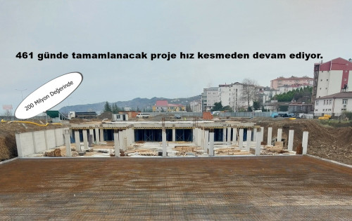 Kapalı Pazaryeri ve Otopark Projesi Hızla Devam Ediyor