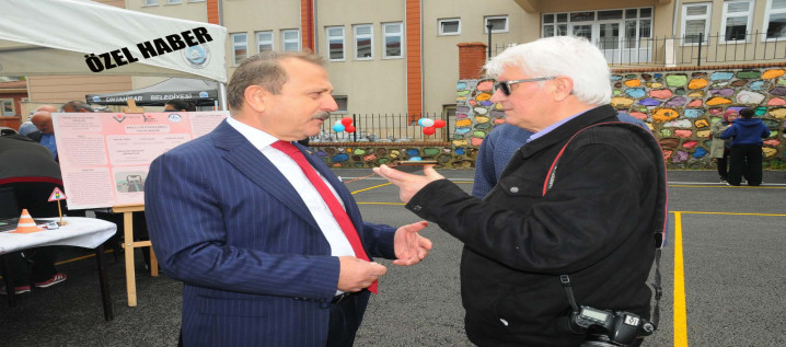 Başkan Koçal, TUBİTAK Fuarında: “Gerçekten bir gayret var ve bu desteklenmeli”
