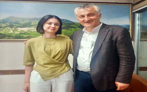 MasterChef Yarışmacısı Buse'ye Destek 