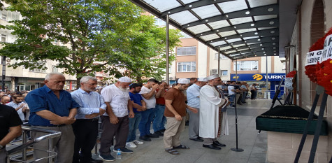 Denizde Boğulan Kemal Günaydın Son Yolculuğuna Uğurlandı