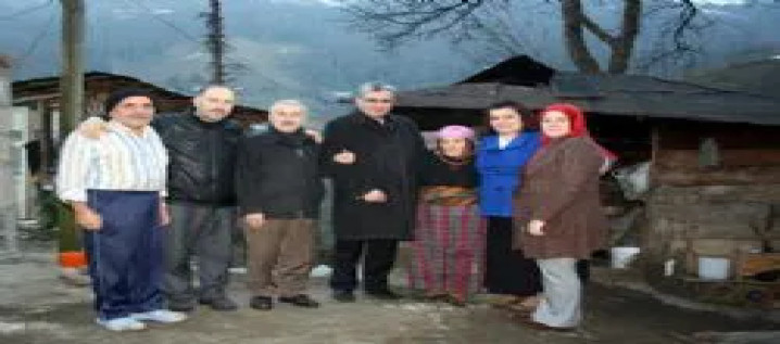 Biz Vakfıkebirin genelini kucaklamaya gayret eden insanlarız