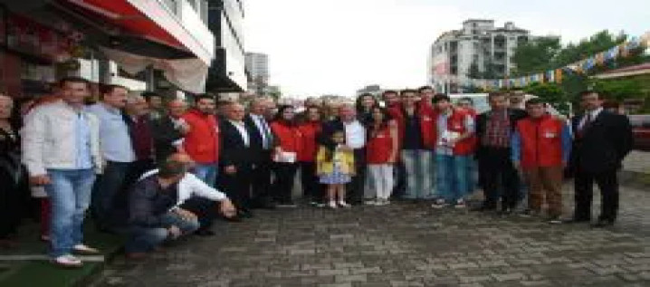 Pekşen Ülkenin Artık Yetişmiş Kadrolara İhtiyacı Var