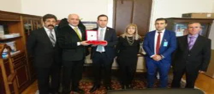 Cora'ya Teşekkür Plaketi