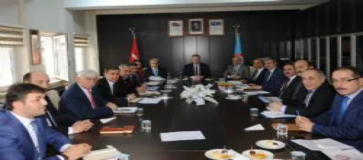 2016-2017 Eğitim- Öğretim Birinci Yarı Yılı Masaya Yatırıldı