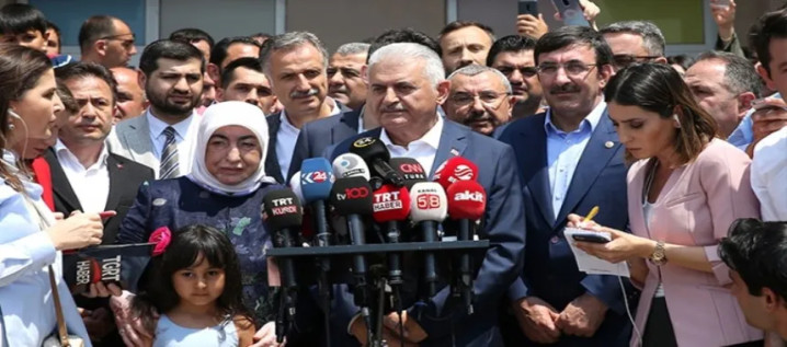  Binali Yıldırım'dan ilk yorum: İmamoğlu önde götürüyor