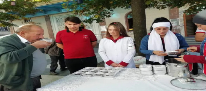 Hoşaf ikram ettiler