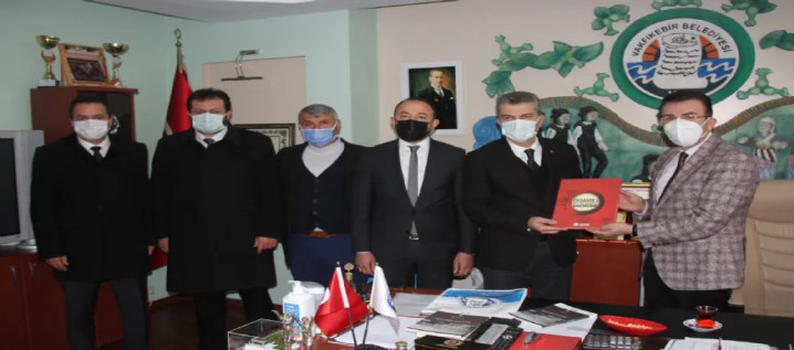 Başkan Mumcu Vakfıkebir’de