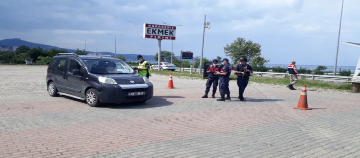 Jandarma Kontrol Noktasında Günlük 300-400 araç !