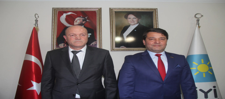 İş adamı Akın Nezor,  Başkan Aday Adaylığını Açıkladı