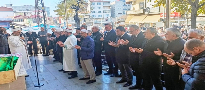 Başkan Sağlam’ın Anne Acısı!