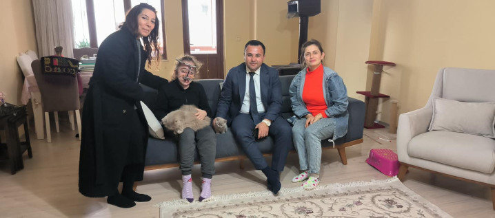 “Yalnız Değilsiniz” Projesi Yüz Güldürüyor